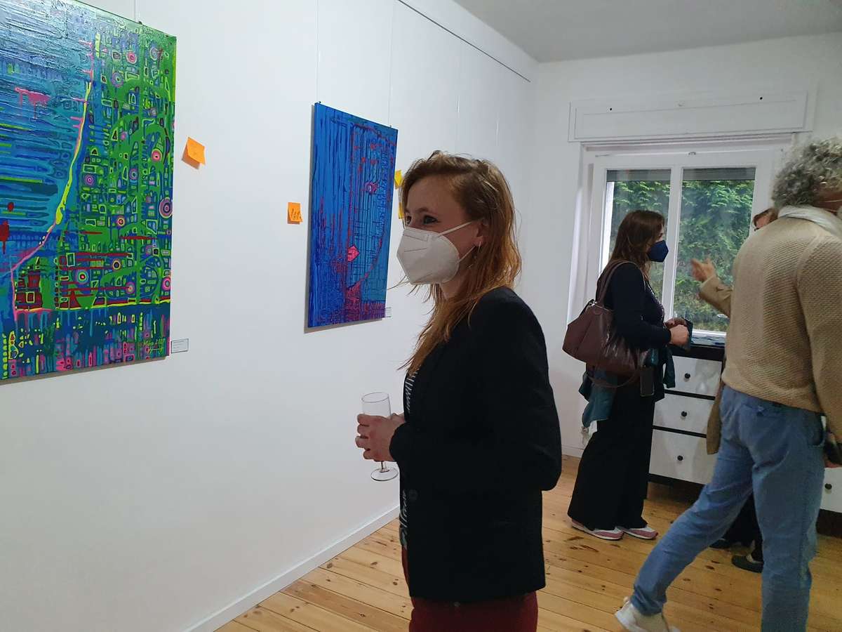 Maria Hennig: Marias erste Solo Exhibition 
